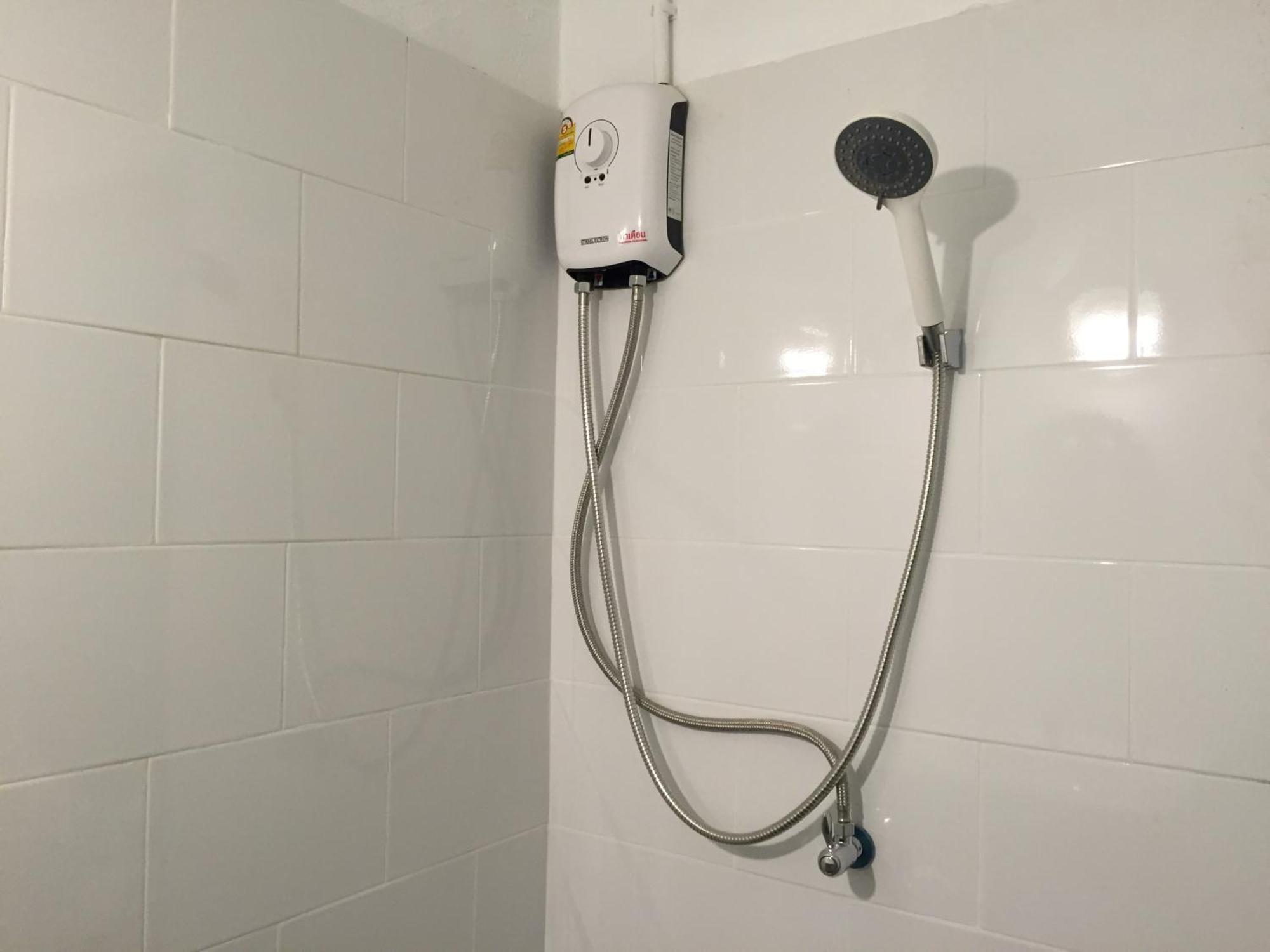 Once In Bangkok With Me Guesthouse Экстерьер фото