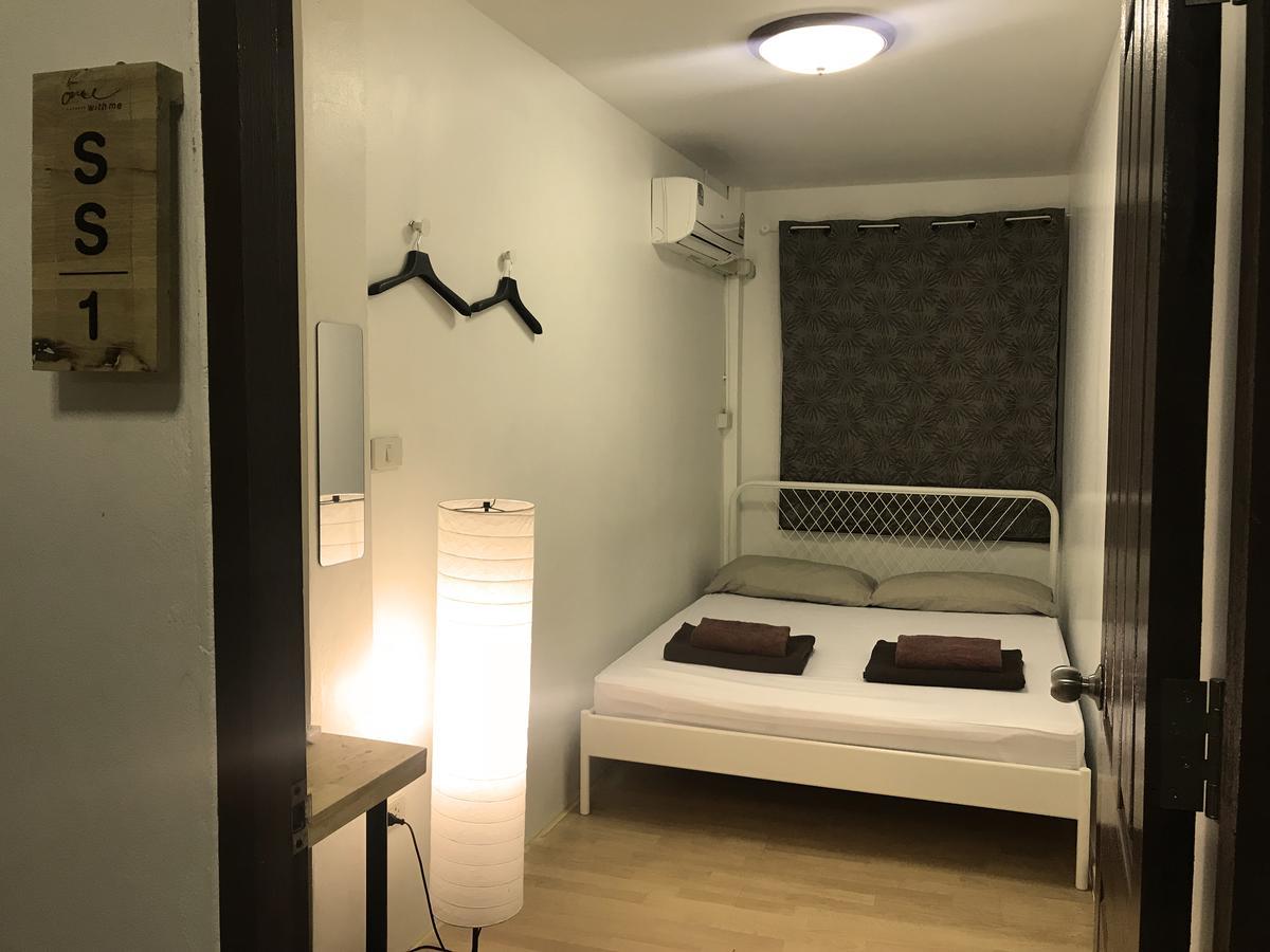 Once In Bangkok With Me Guesthouse Экстерьер фото