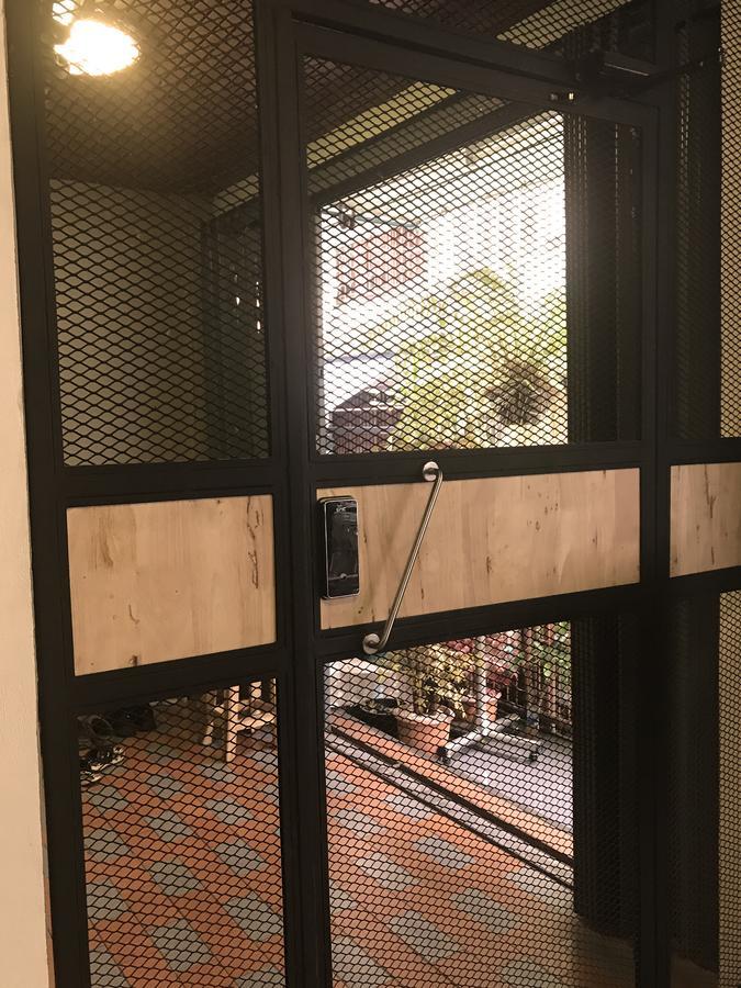 Once In Bangkok With Me Guesthouse Экстерьер фото